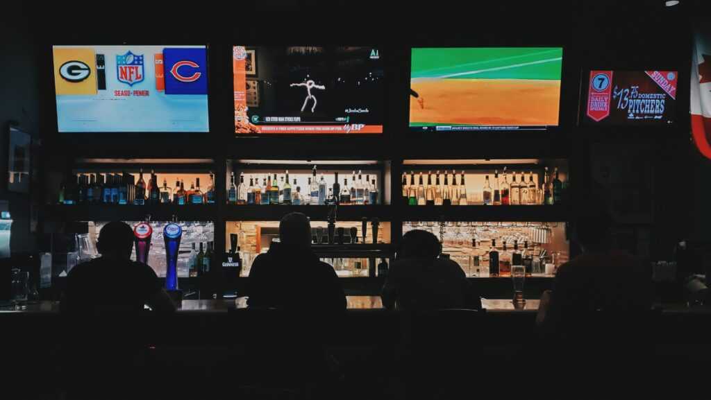 How Fans Navigate Today’s Sports Wagering Landscape